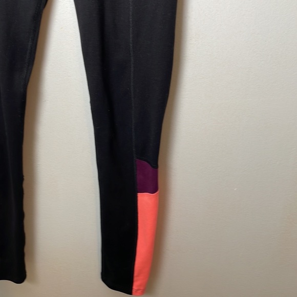 Womens Perfect Leggings black size medium - Picture 3 of 6